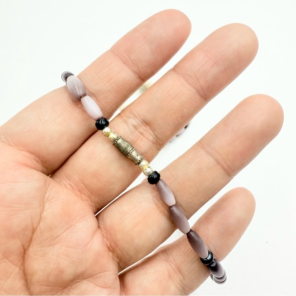 Vintage 80s Cat’s Eye Beads Cowrie Shell Necklace - Picture 8 of 10